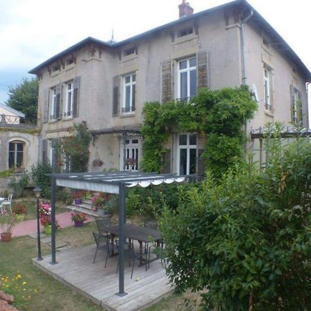 Appartement De Caractere Mirecourt Bagian luar foto